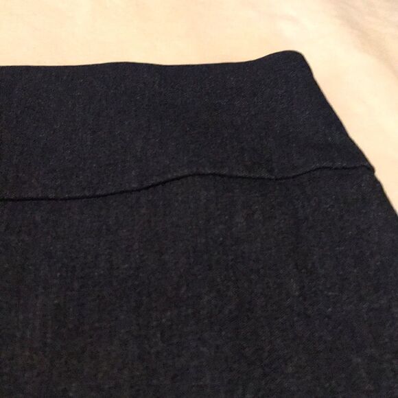 NWOT Lila Rose Dark Navy Skirt - Size 12 - Picture 5 of 11